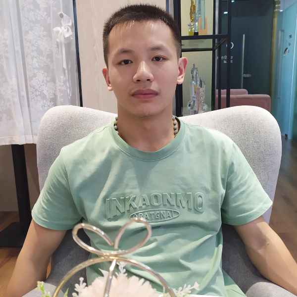 江西26岁单身帅哥真诚找对象-哈密相亲网