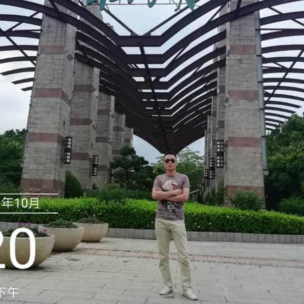 40岁岁四川单身帅哥 - 哈密吉缘网