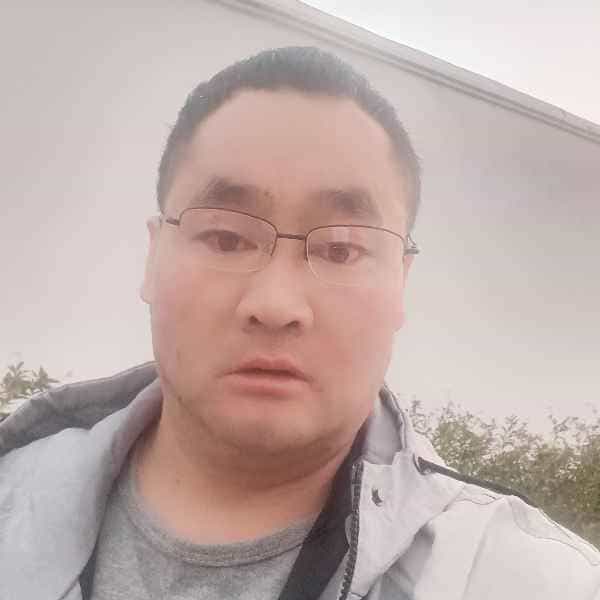 35岁岁甘肃单身帅哥 - 哈密吉缘网