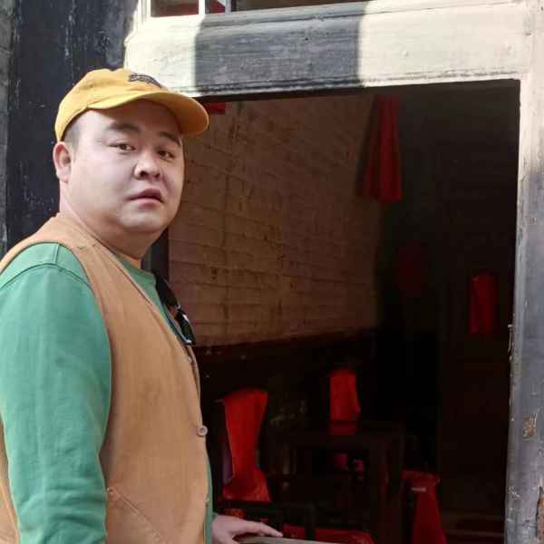 35岁岁陕西单身帅哥 - 哈密吉缘网