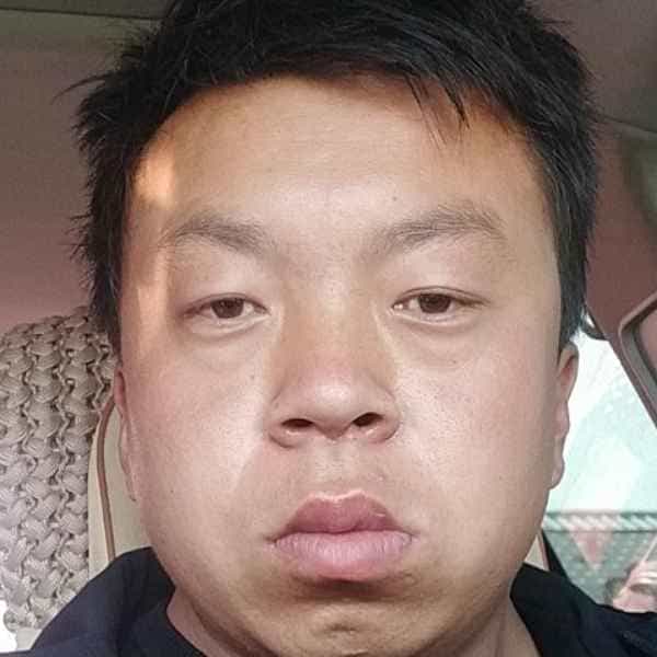 32岁岁内蒙古单身帅哥 - 哈密吉缘网