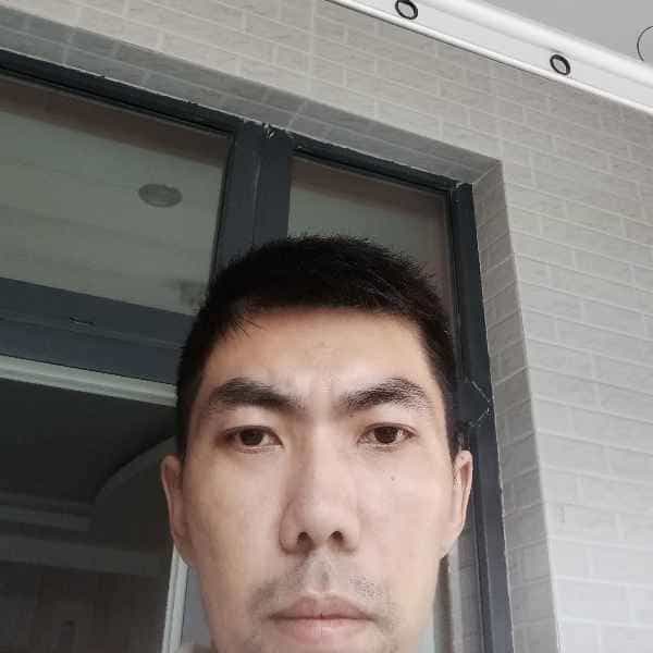 39岁岁江苏单身帅哥 - 哈密吉缘网