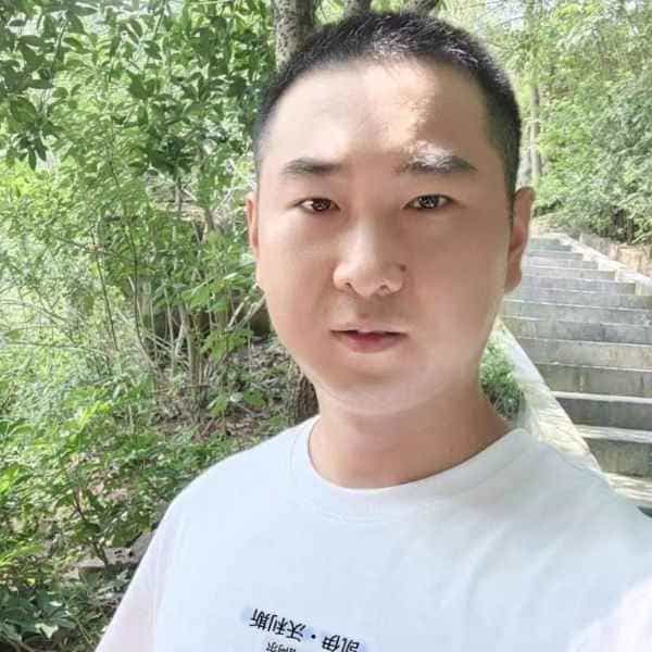 36岁岁重庆单身帅哥 - 哈密吉缘网