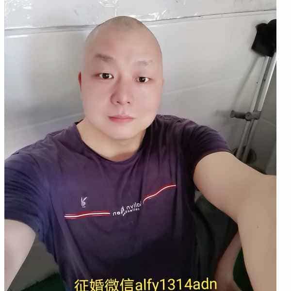 45岁岁湖南单身帅哥 - 哈密吉缘网