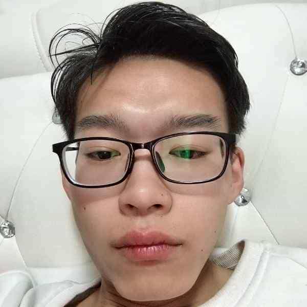 23岁岁河南单身帅哥 - 哈密吉缘网