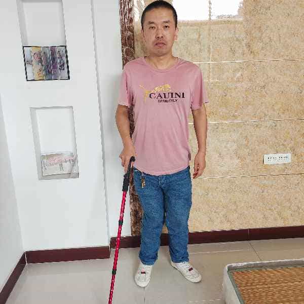 36岁岁山西单身帅哥 - 哈密吉缘网