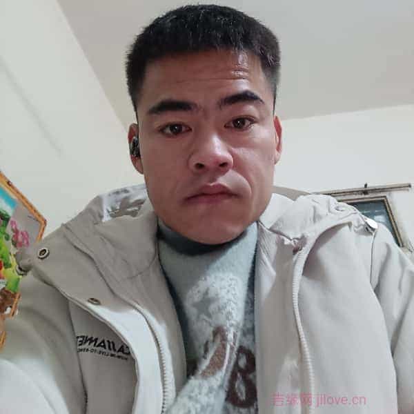 36岁岁陕西单身帅哥 - 哈密吉缘网