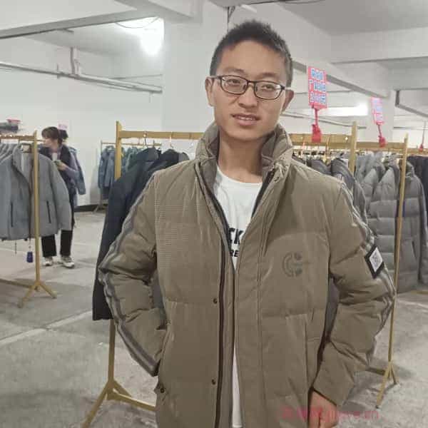 26岁岁贵州单身帅哥 - 哈密吉缘网